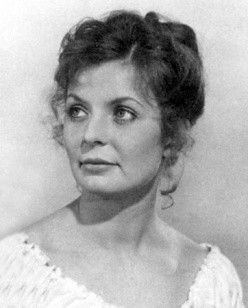 Evelyna Steimarov 4