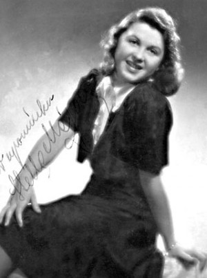Stella Mjov