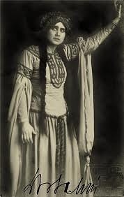 Leopolda Dostalov - Lady Macb