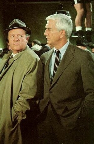 Leslie Nielsen - Police Squad!