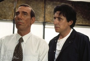 Gabriel Byrne - Obvykl podez