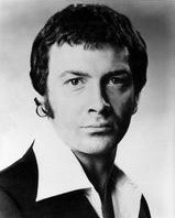 Lewis Collins 1