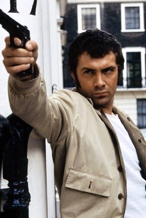 Lewis Collins - Profesionlov