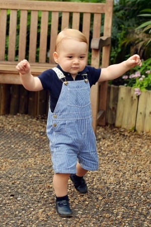 Princ George of Cambridge 4